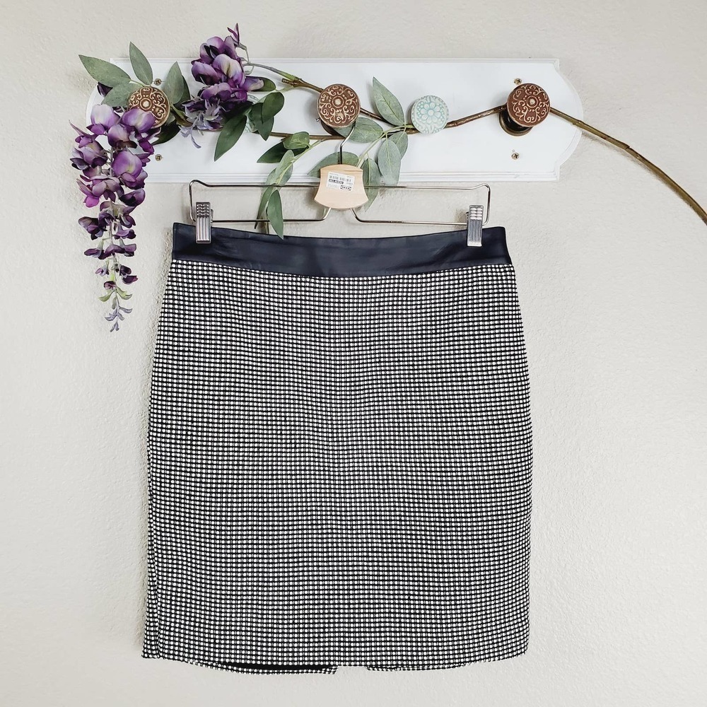 Ann Taylor Faux Leather Trim Pencil Career Skirt